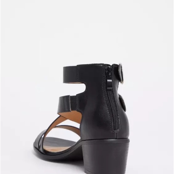 Strappy Low Block Heel Sandal (WW) - Picture 5 of 6